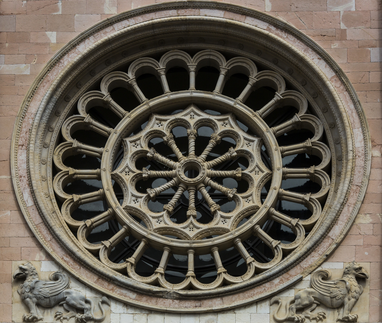 Rosette der Kathedrale St. Feliciano in Foligno