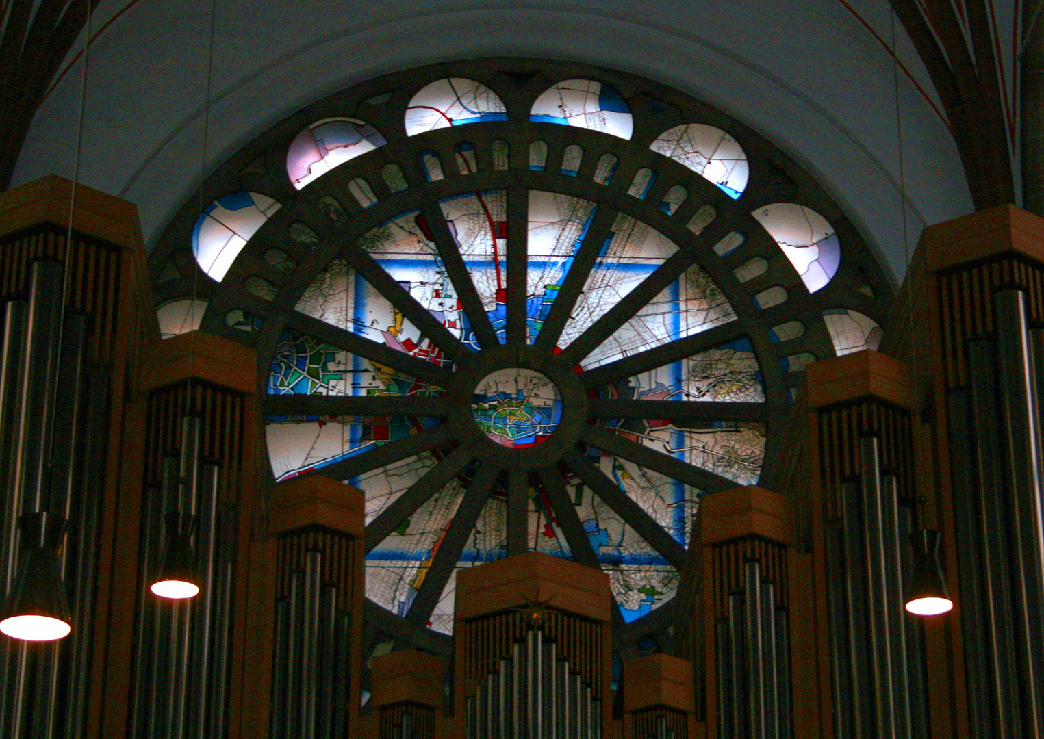 Rosette mit Dortmunder Stadtplan - Propsteikirche Dortmund