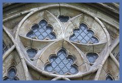 Rosettenfenster an der Kathedrale zu Exeter 2