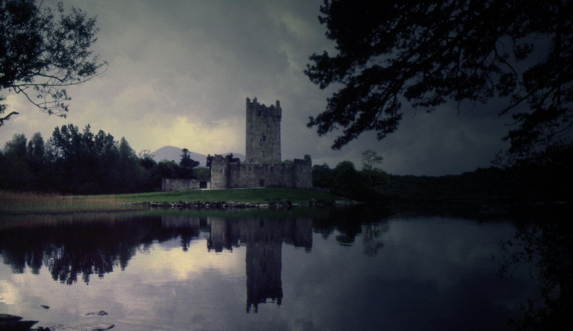 Ross Islans - Ross Castle