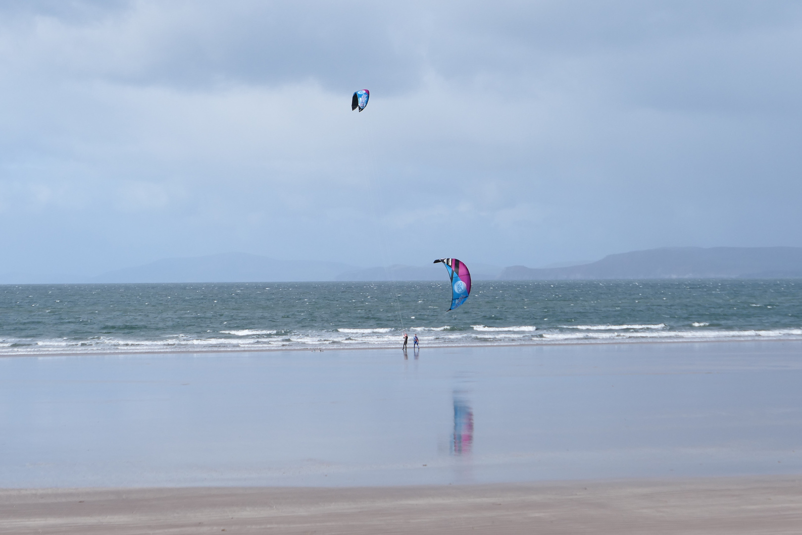 Rossbeigh Strand Kitesurfer