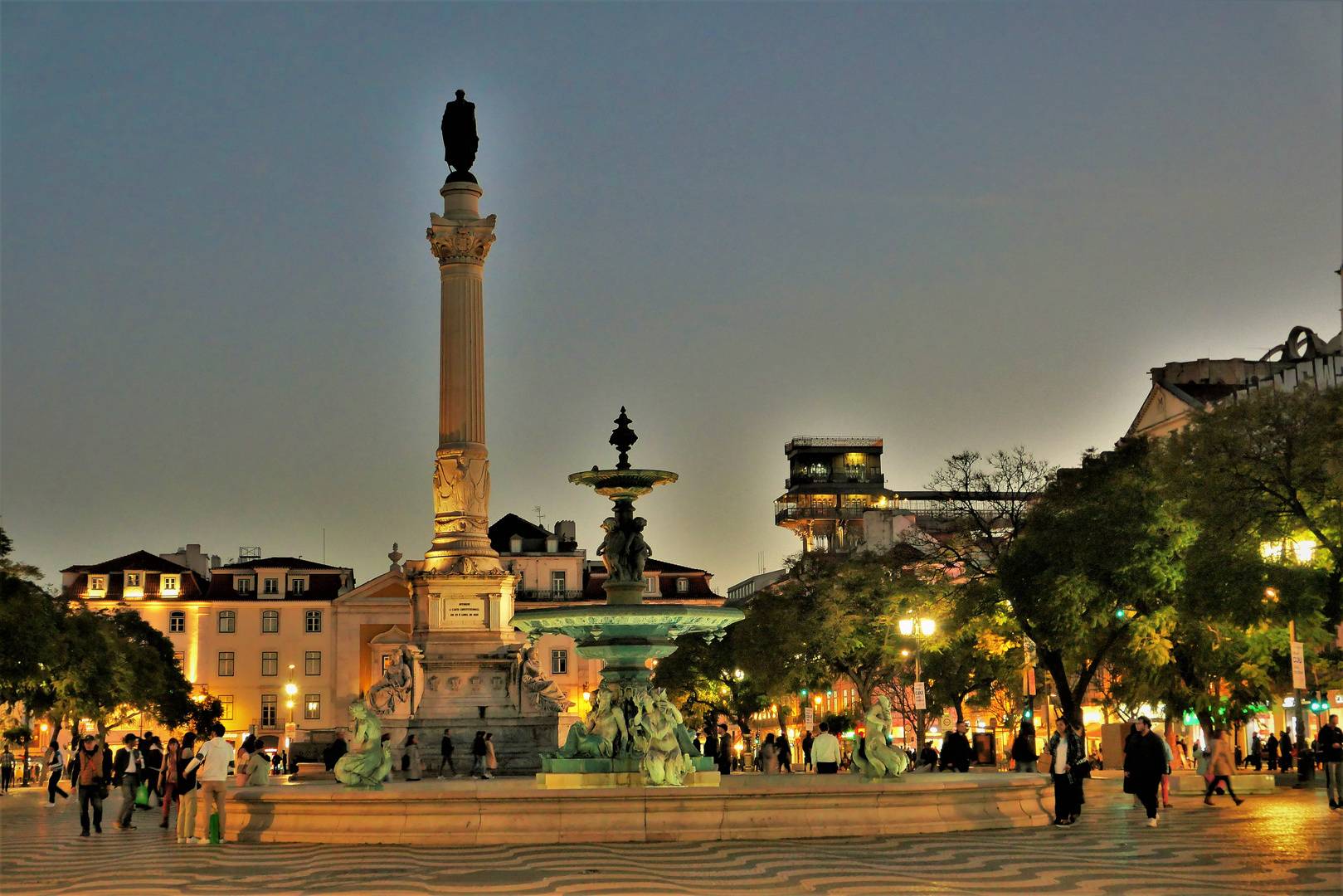 Rossio at dusk