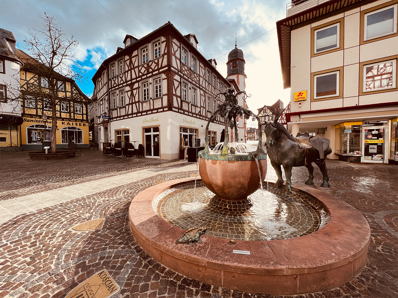 Roßmarkt im Abendlicht