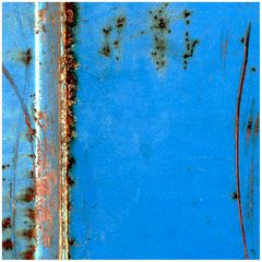 Rost in blau 