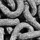 rostige Kettensegemente  -  rusty chain segments