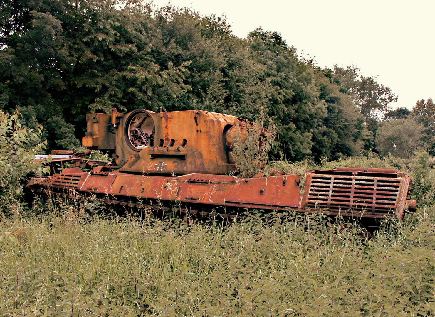 Rostiger Flakpanzer