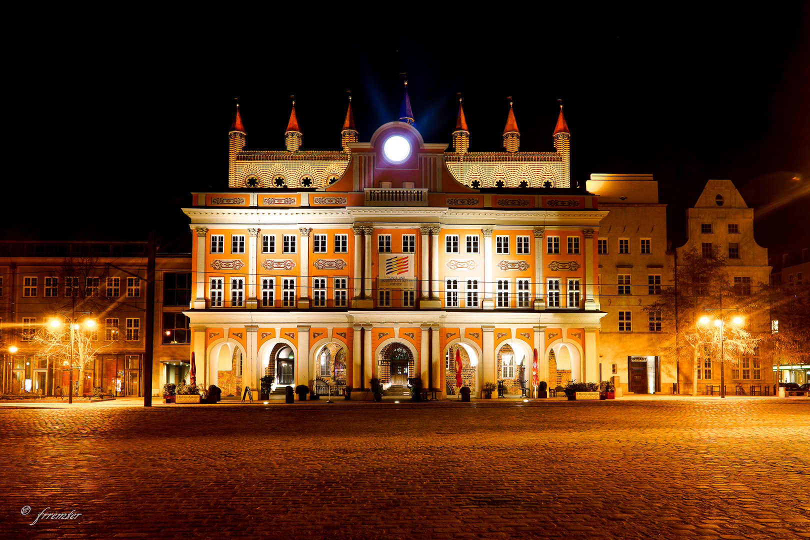 Rostock bei Nacht 5