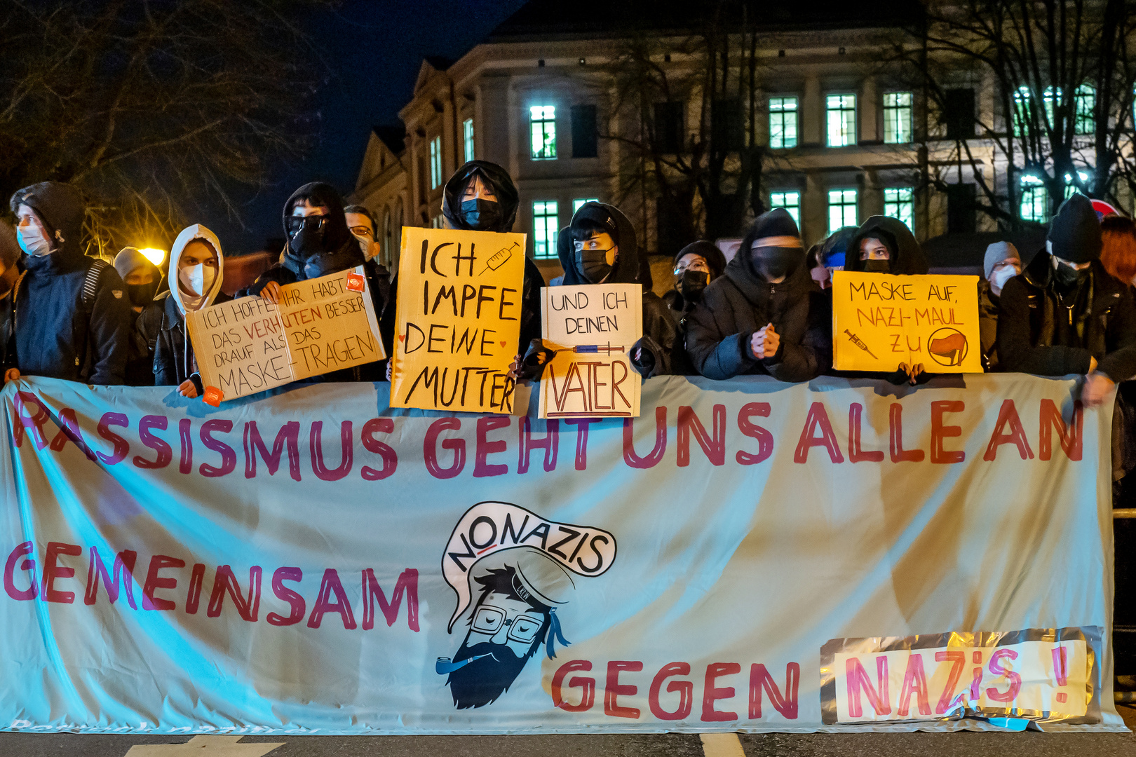 Rostock: Gegenproteste blieben friedlich