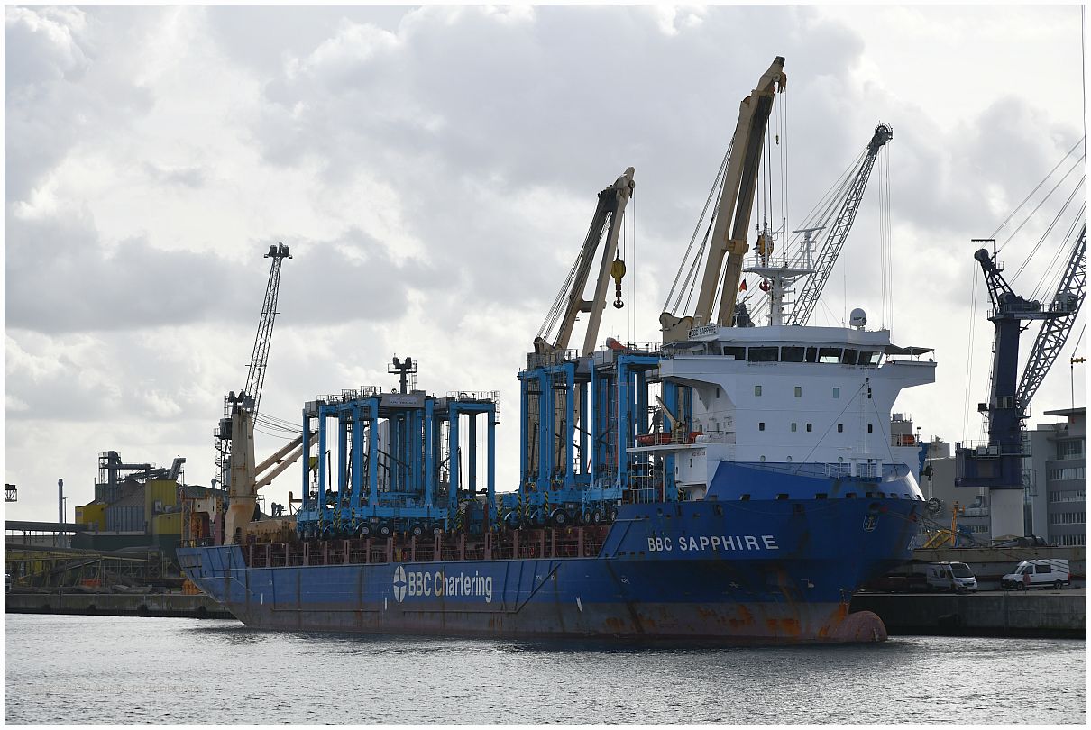 Rostock Port | "BBC SAPPHIRE" (Beladung Van Carrier)