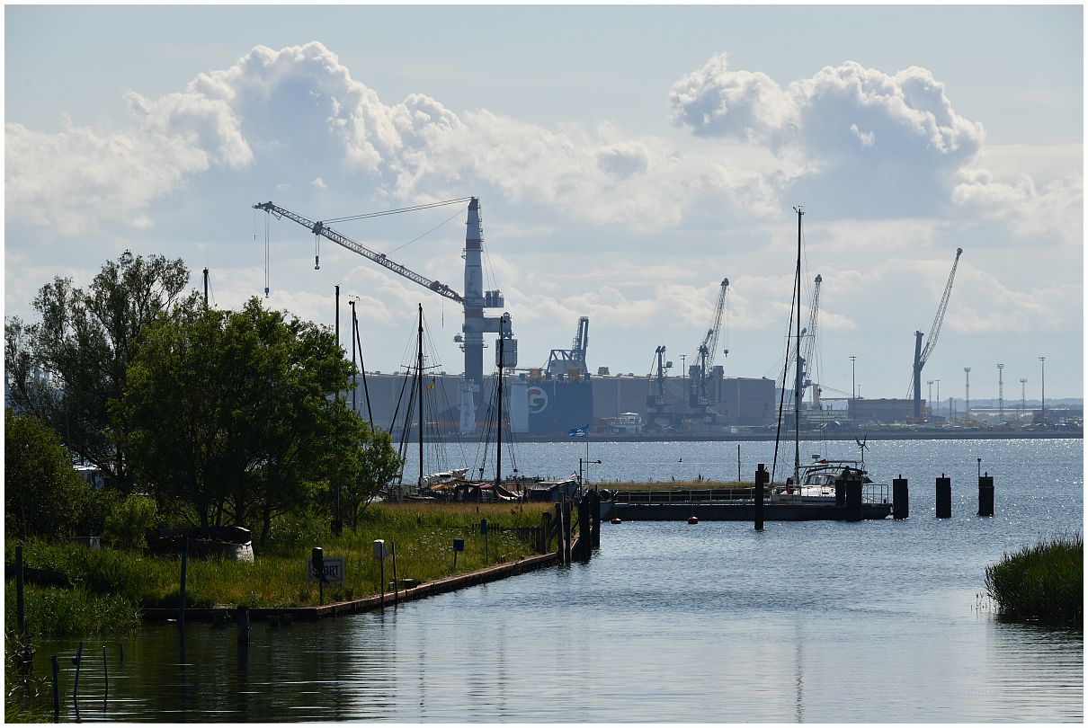 Rostock Port | "Liebherr-MCCtec Rostock"