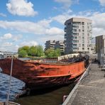 Rostock: Rumpf der ehemaligen UNDINE soll an Land gesichert werden