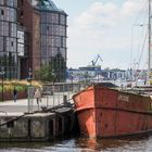 Rostock: Rumpf der ehemaligen UNDINE soll an Land gesichert werden