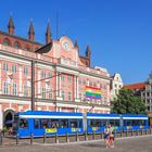Rostock zeigt Flagge für Liebe, Toleranz und Vielfalt
