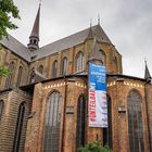 Rostocker Marienkirche unterstützt Kampagne unteilbarMV