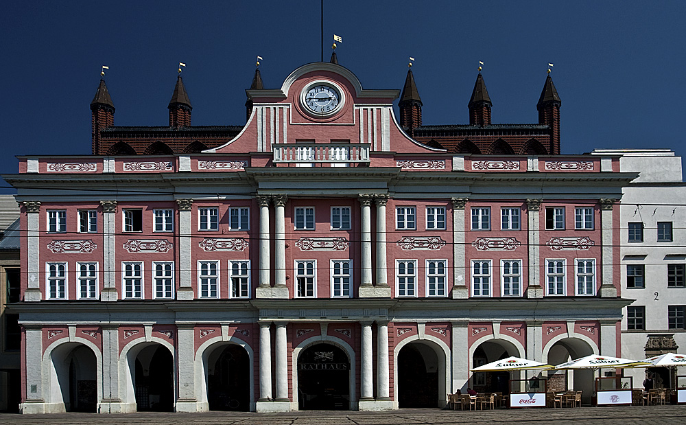 :: ~ Rostocker Rathaus ~ ::