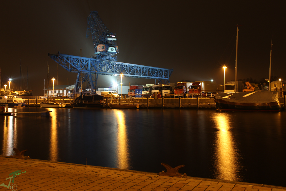 Rostocker Stadthafen bei Nacht