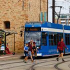 ROSTOCKER STREET MIT BLAUEM BLICKPUNKT