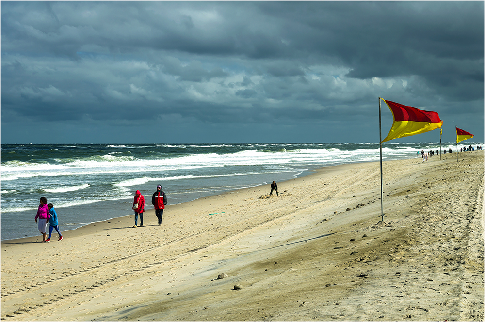 Rot-Gelbe Flagge ...