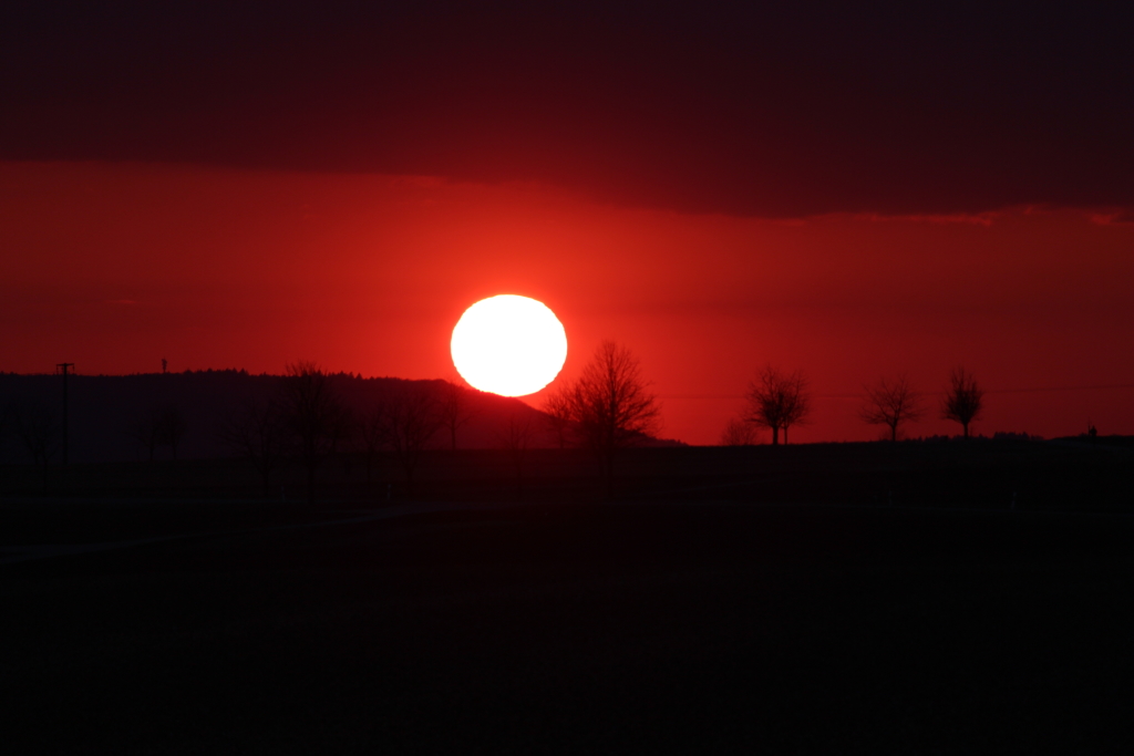 Rot glühend