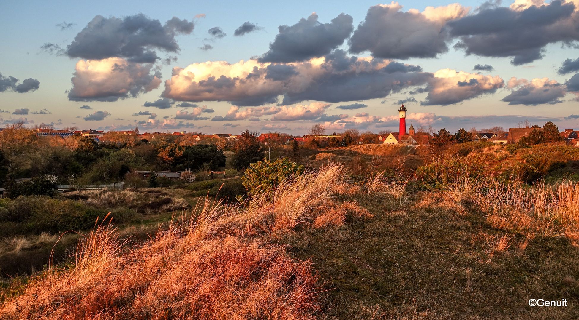 Rot-goldene Abendstimmung