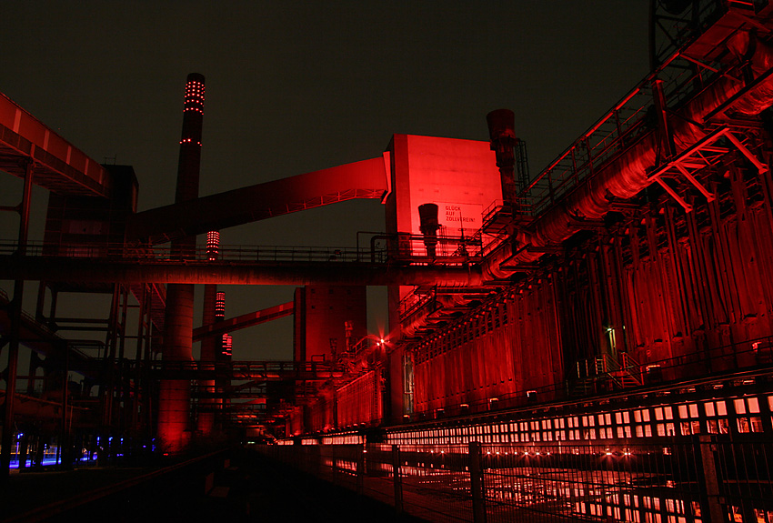 ROT und ein bischen blau