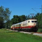 Rot/Beige in die Berge