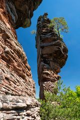 Rote Felsen, blauer Himmel