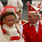 Rote Funken-Mariechen mit dem Kölner Oberbürgermeister