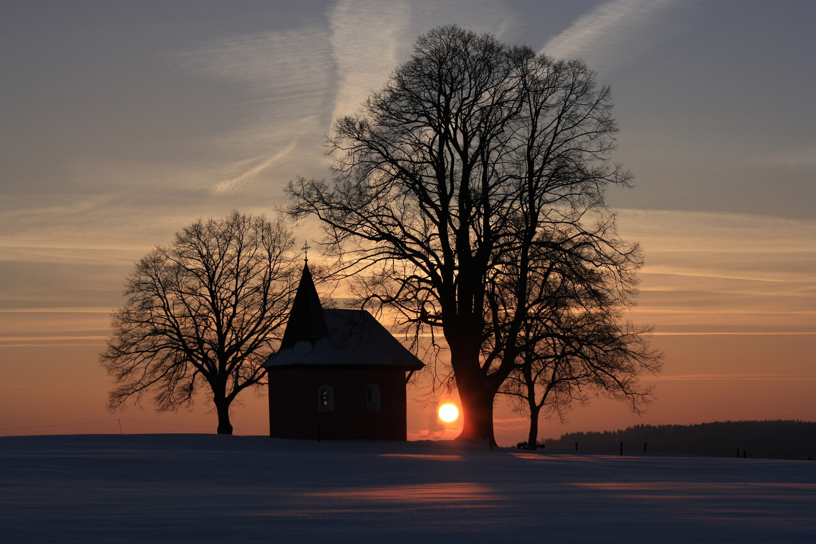 Rote Kapelle bei Sonnenuntergang