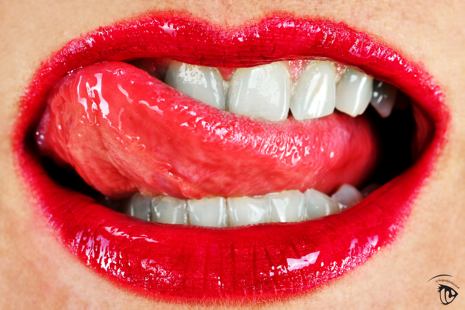 Rote Lippen soll man(N) küssen Foto & Bild rot, lippe, makro Bilder