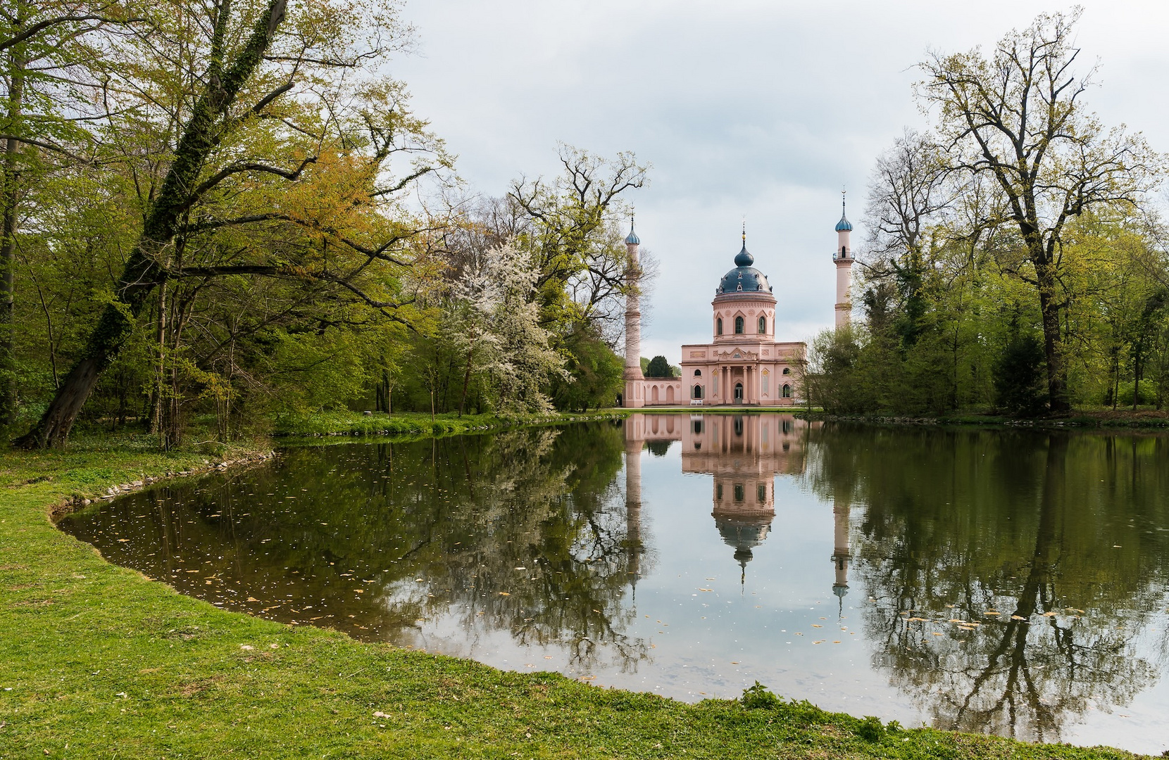 Rote Moschee.