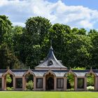 Rote Moschee im Schlosspark