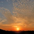 rote Schäfchenwolken