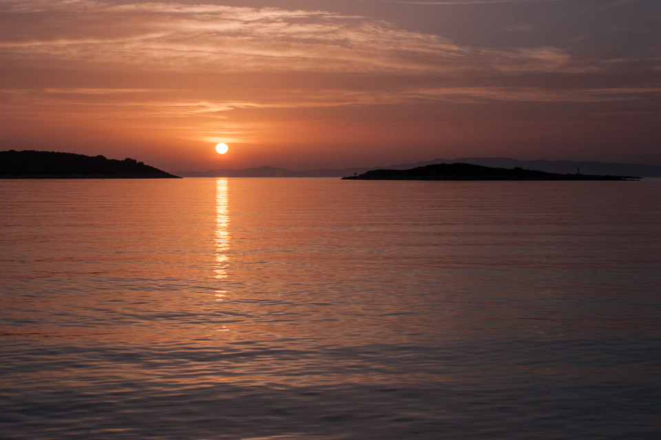 Rote Sonne von Mljet