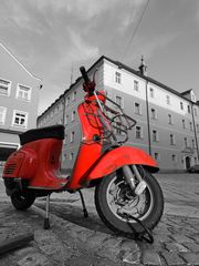 Rote Vespa