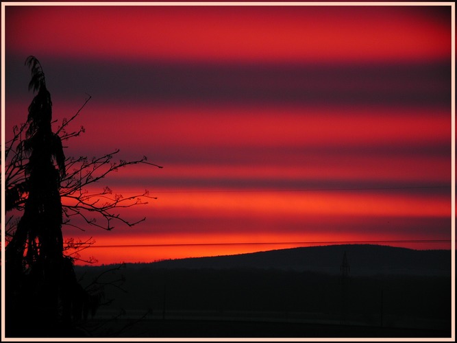 Rote Wellen am Himmel...