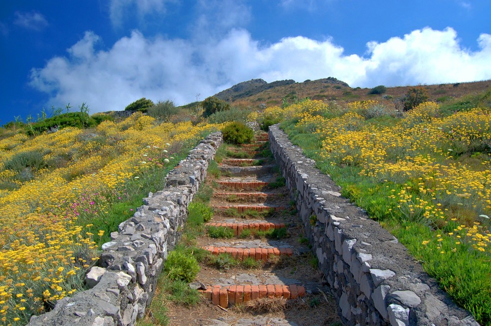 Rote-Ziegel-Treppe