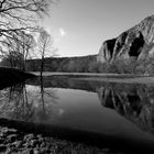 Rotenfels im See