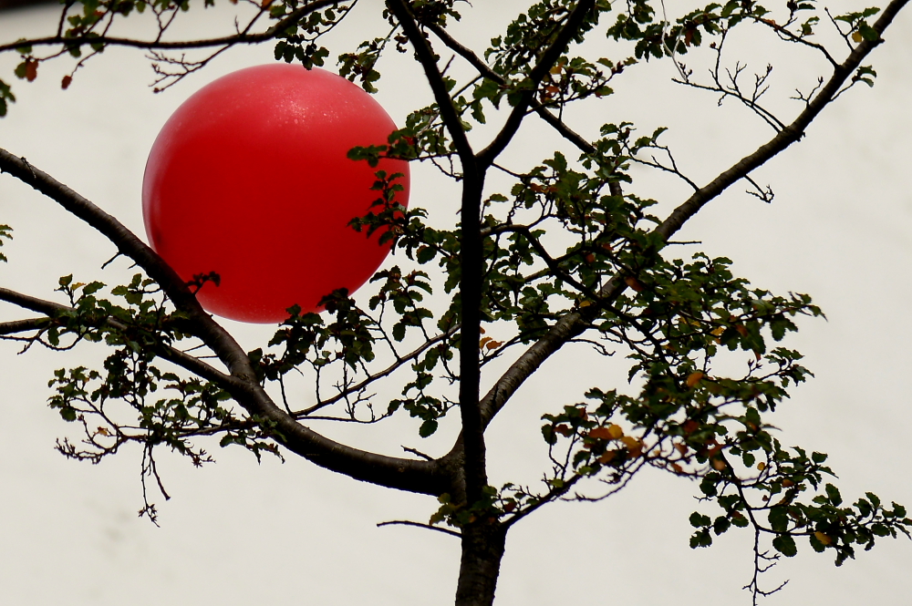 roter Ballon