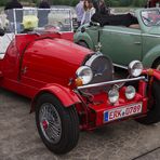 Roter Bugatti