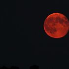 "Roter Mond am Montag den 11.08.2014 bei Fürth Stadeln"