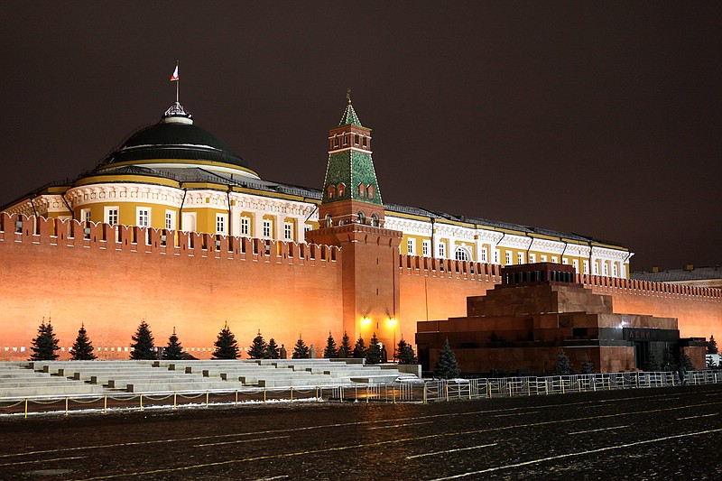 Roter Platz in Moskau - Kreml - hier wohnt Lenin