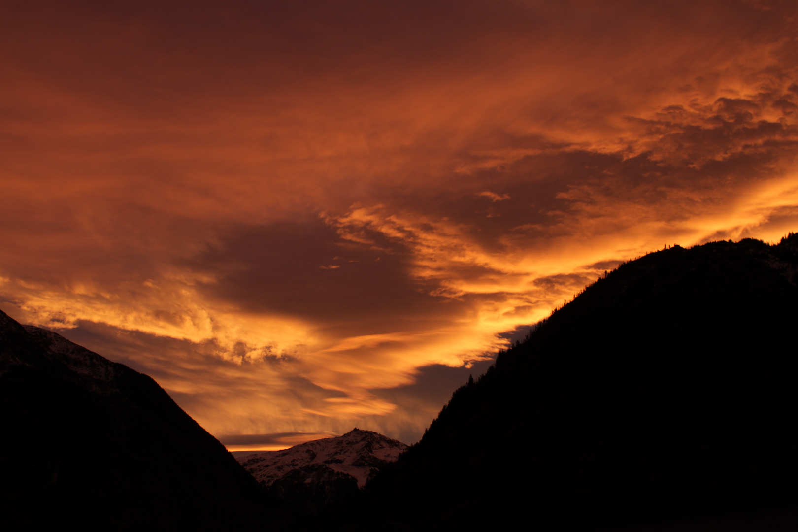 Roter Sonnenaufgang