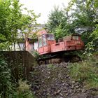 roter Steinbruch Bagger