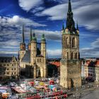 Roter Turm mit Marktplatz