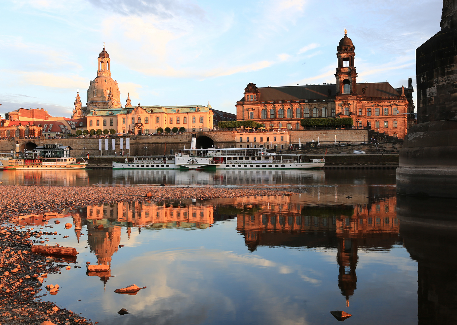 Rotes Abendlich an der Brühl´schen Terrasse