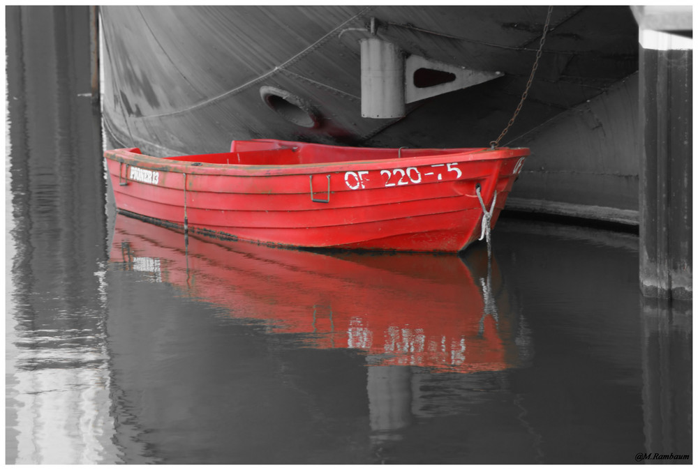 Rotes Boot