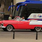 rotes Cabrio  mit weißem Heck Havana (IMG_9320)