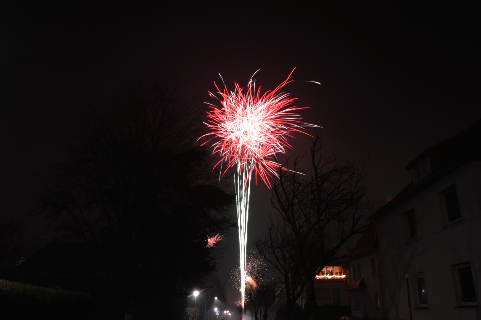 Rotes Feuerwerk