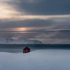 Rotes Haus am Meer